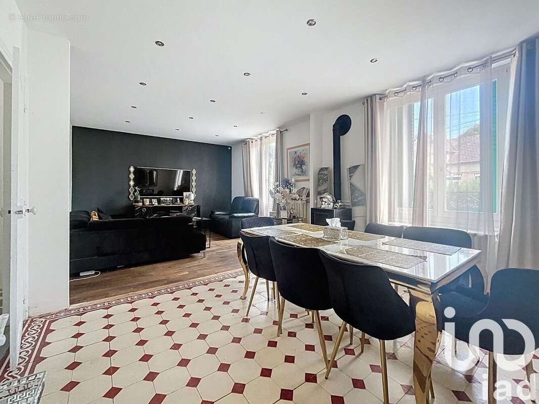 Photo 7 - Maison à DORDIVES