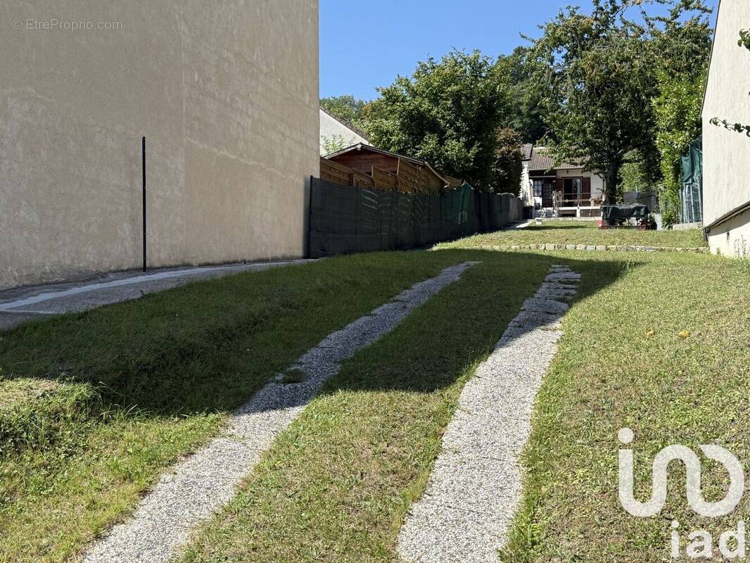 Photo 1 - Maison à PIERREFITTE-SUR-SEINE