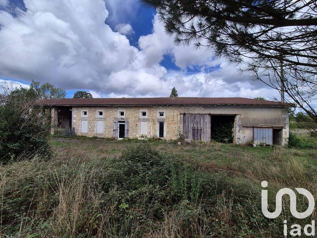 Photo 1 - Maison à SAINT-PALAIS-DE-NEGRIGNAC