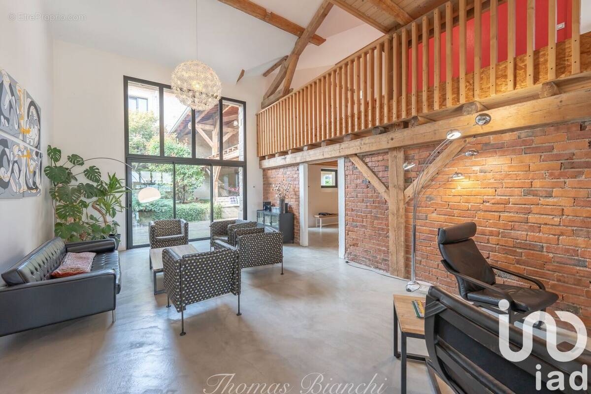 Photo 1 - Maison à DOMPTAIL