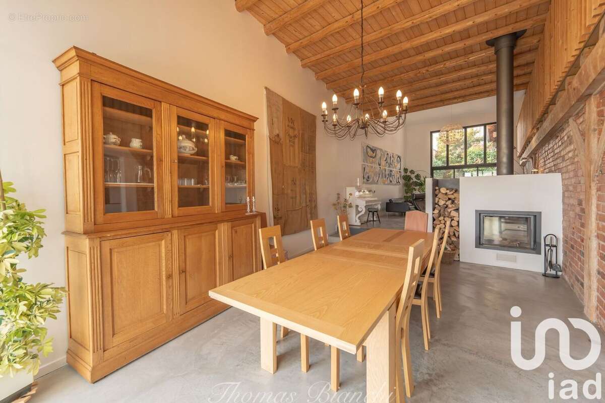 Photo 3 - Maison à DOMPTAIL