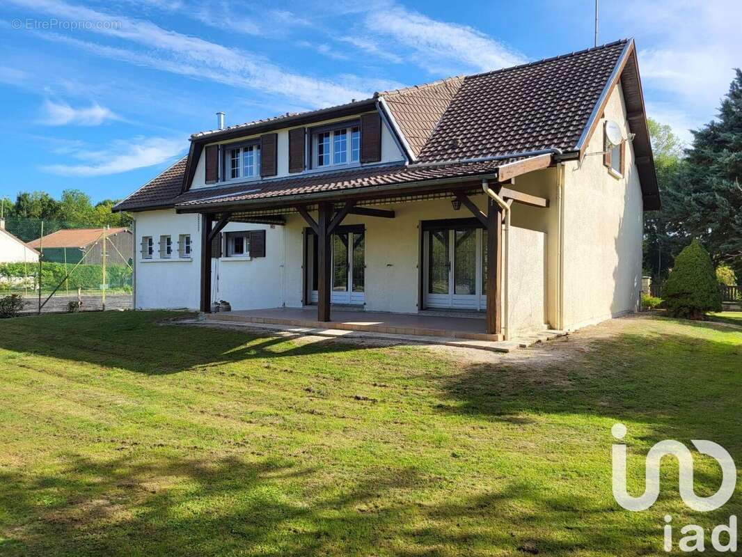 Photo 2 - Maison à SAINT-AMAND-SUR-FION