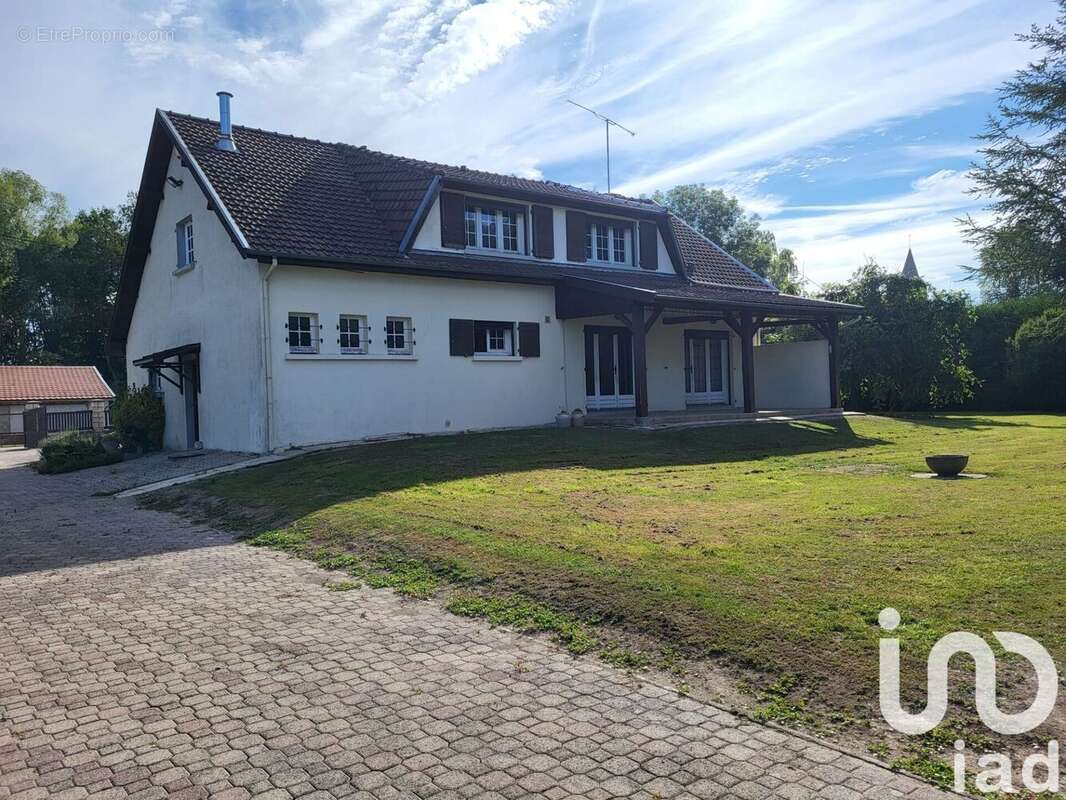 Photo 3 - Maison à SAINT-AMAND-SUR-FION