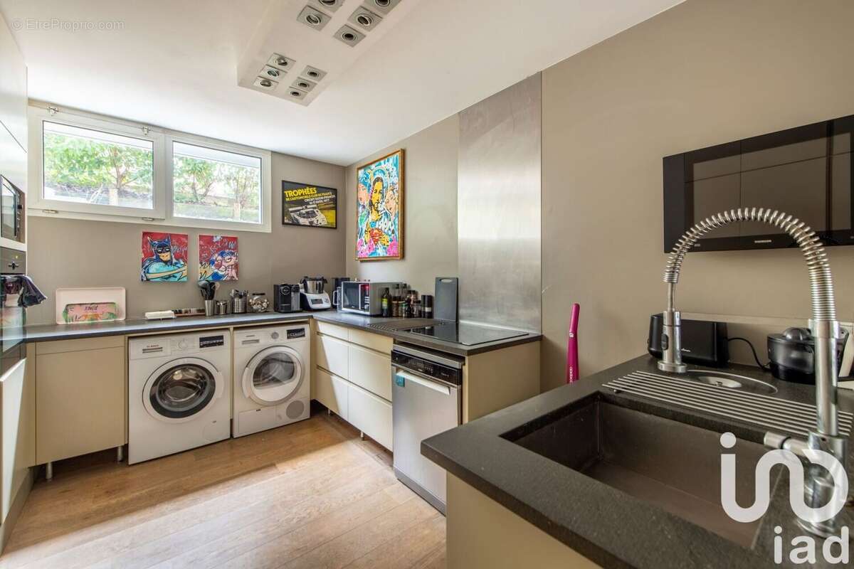 Photo 5 - Appartement à SURESNES