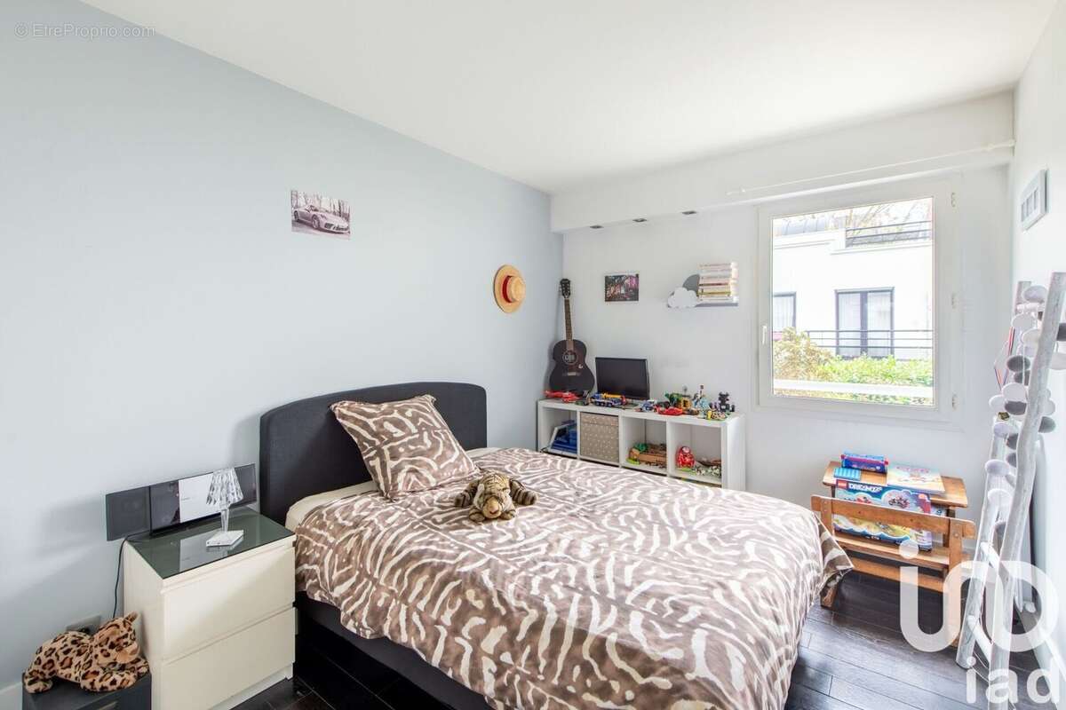 Photo 6 - Appartement à SURESNES