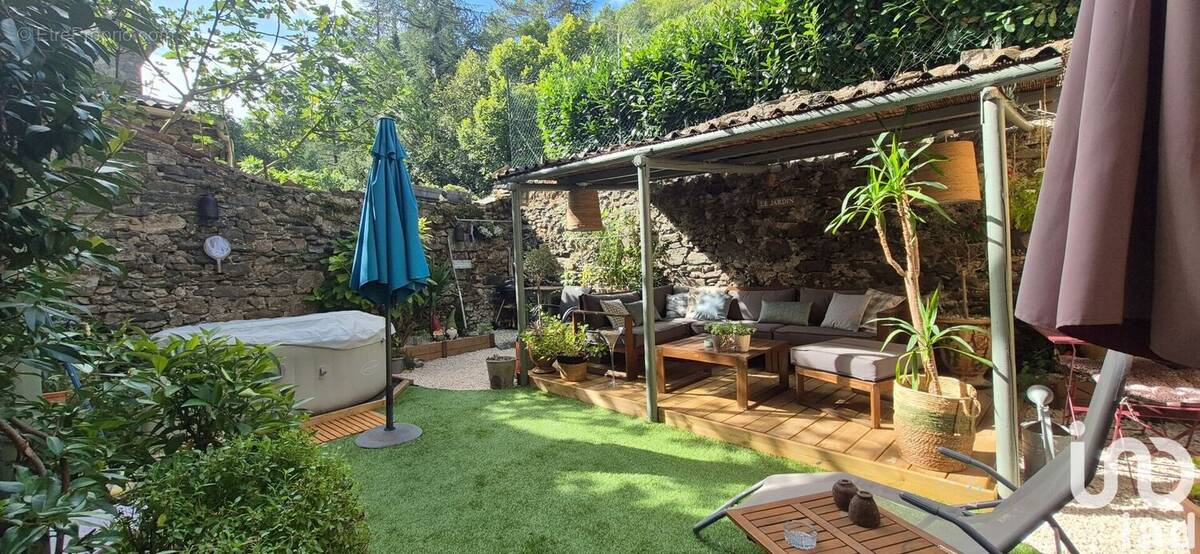 Photo 1 - Maison à SAINT-LAURENT-LE-MINIER