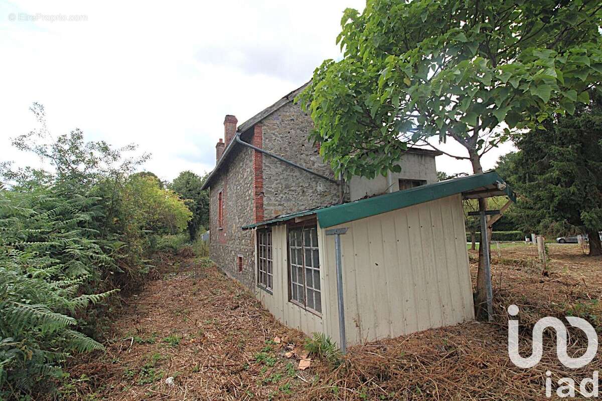 Photo 3 - Maison à MOURIOUX-VIEILLEVILLE