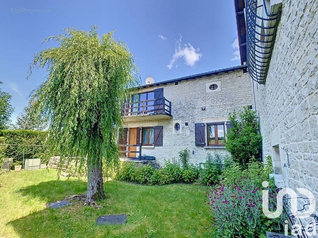 Photo 1 - Maison à GILLANCOURT