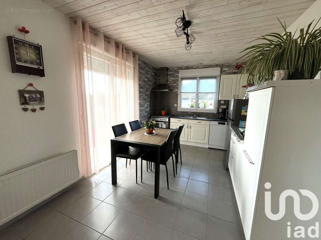 Photo 4 - Maison à TREMEREUC