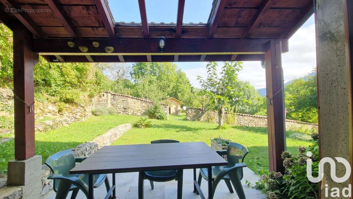 Photo 3 - Maison à SAINT-MARTIN-DE-LA-CLUZE