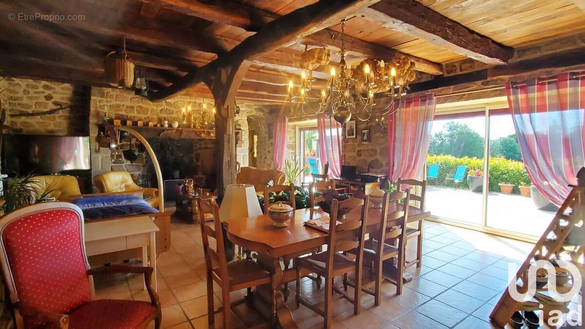 Photo 9 - Maison à NEUVIC
