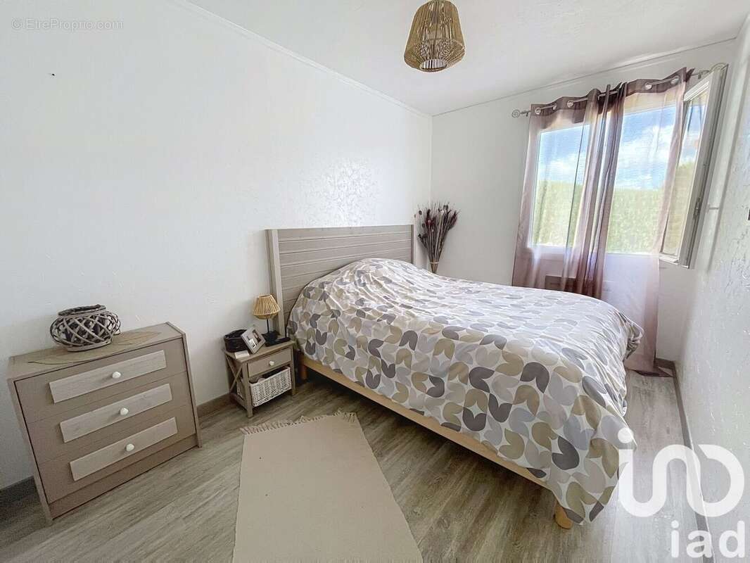 Photo 4 - Maison à RICHEBOURG