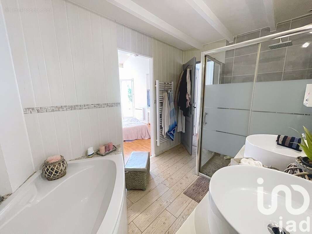 Photo 9 - Maison à RICHEBOURG