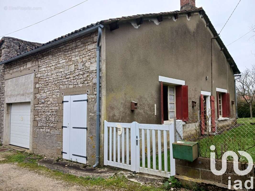 Photo 8 - Maison à USSON-DU-POITOU