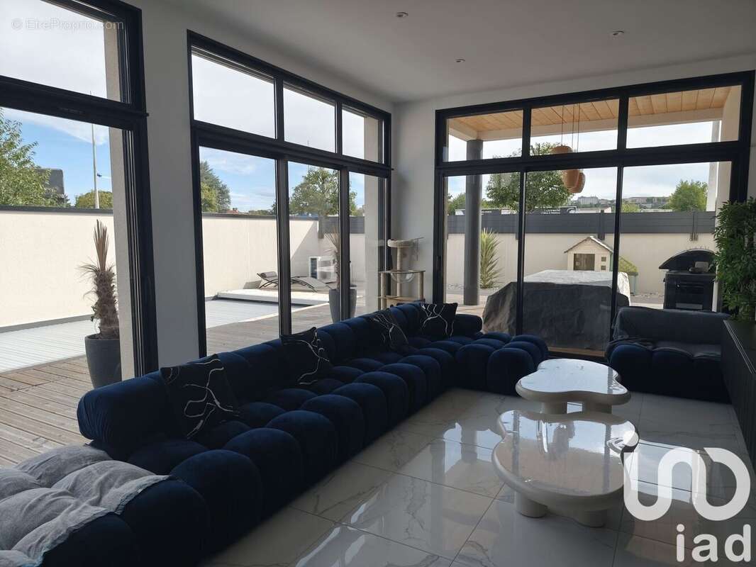 Photo 2 - Maison à SAINT-YRIEIX-SUR-CHARENTE