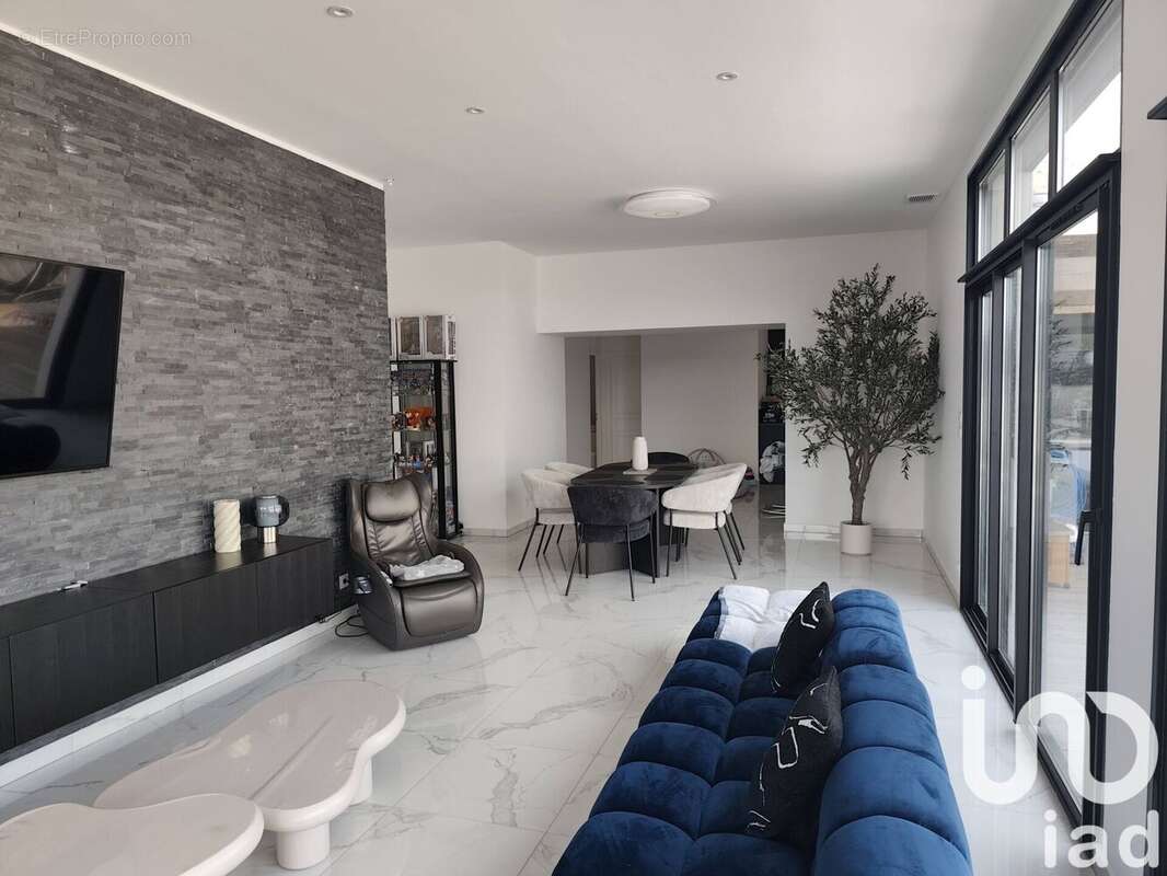 Photo 3 - Maison à SAINT-YRIEIX-SUR-CHARENTE