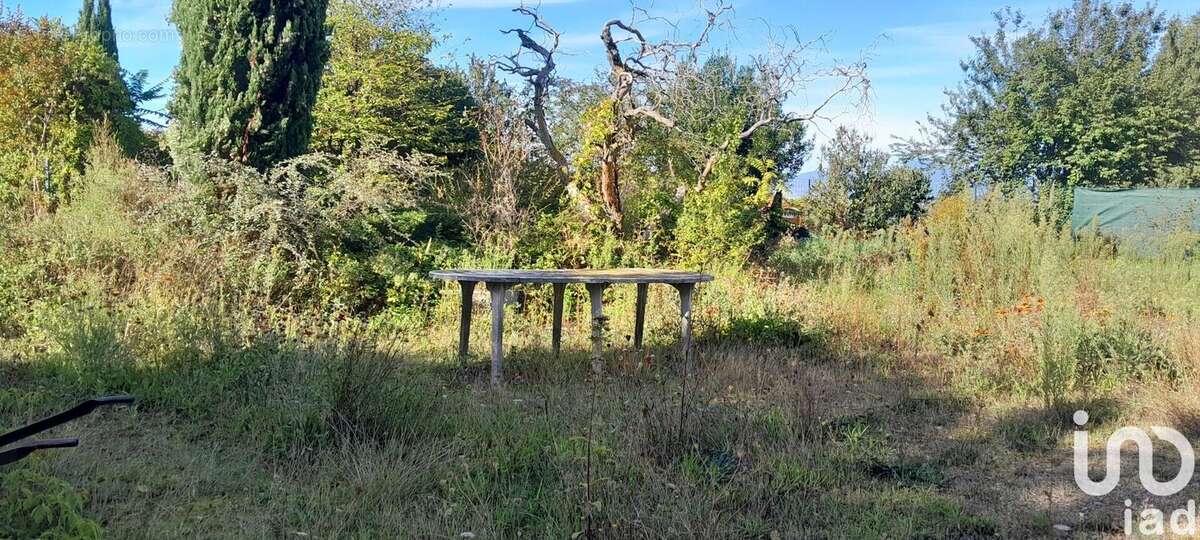 Photo 4 - Terrain à PONT-DU-CHATEAU