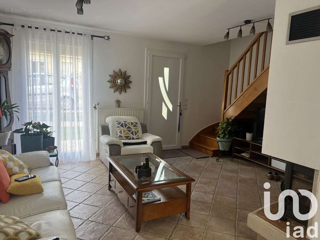 Photo 6 - Maison à ATTAINVILLE