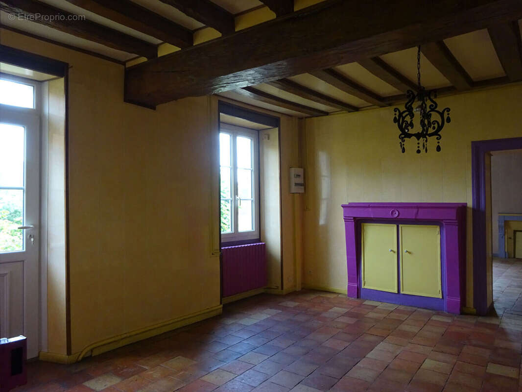 Maison à SCEAUX-SUR-HUISNE