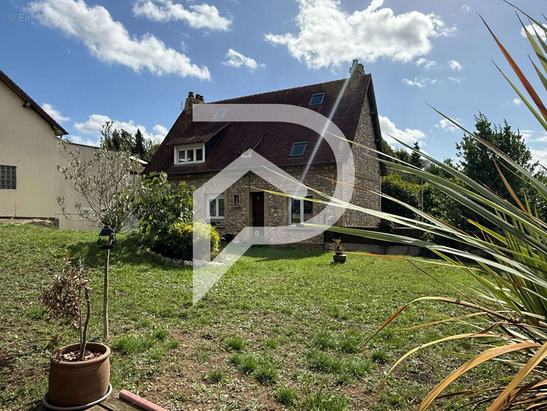 Maison à EVREUX