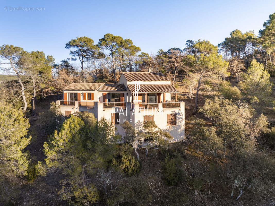 Maison à ESPARRON-DE-VERDON