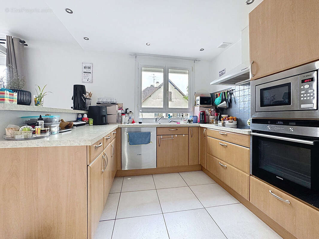 Maison à SAINT-MARTIN-DE-FONTENAY