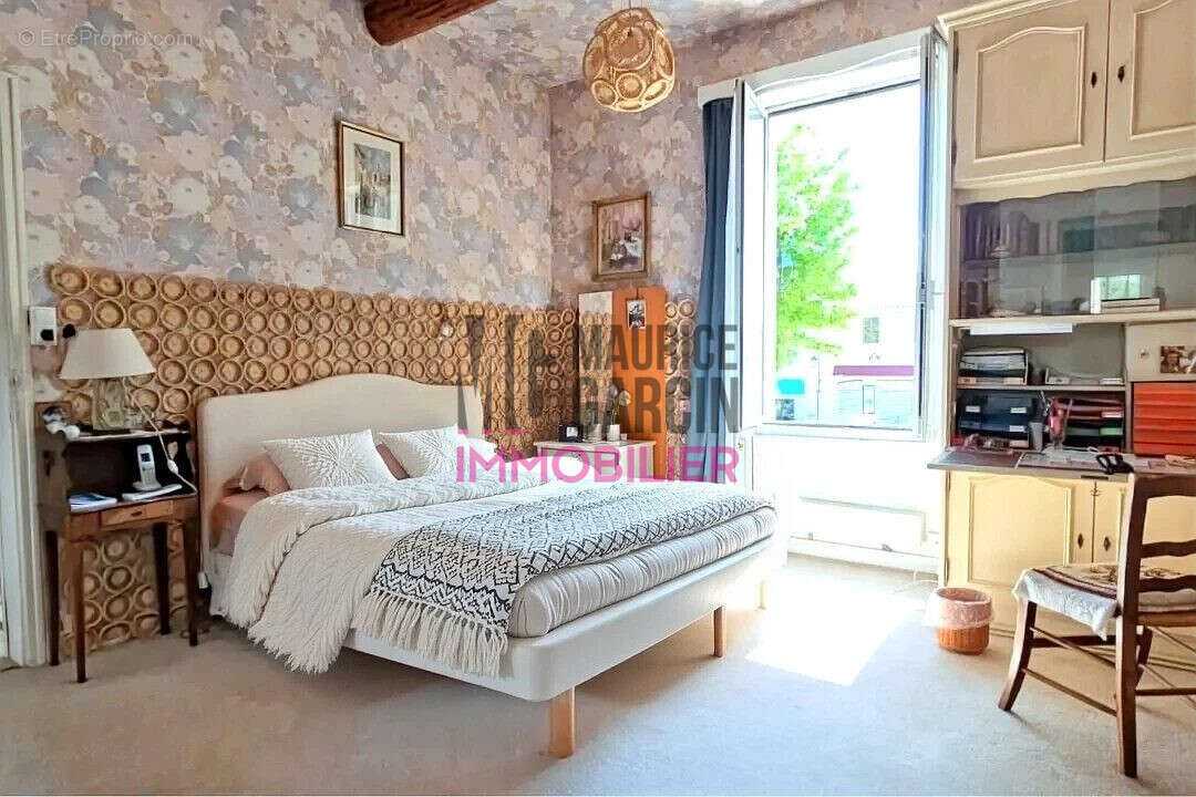 Maison à PERNES-LES-FONTAINES