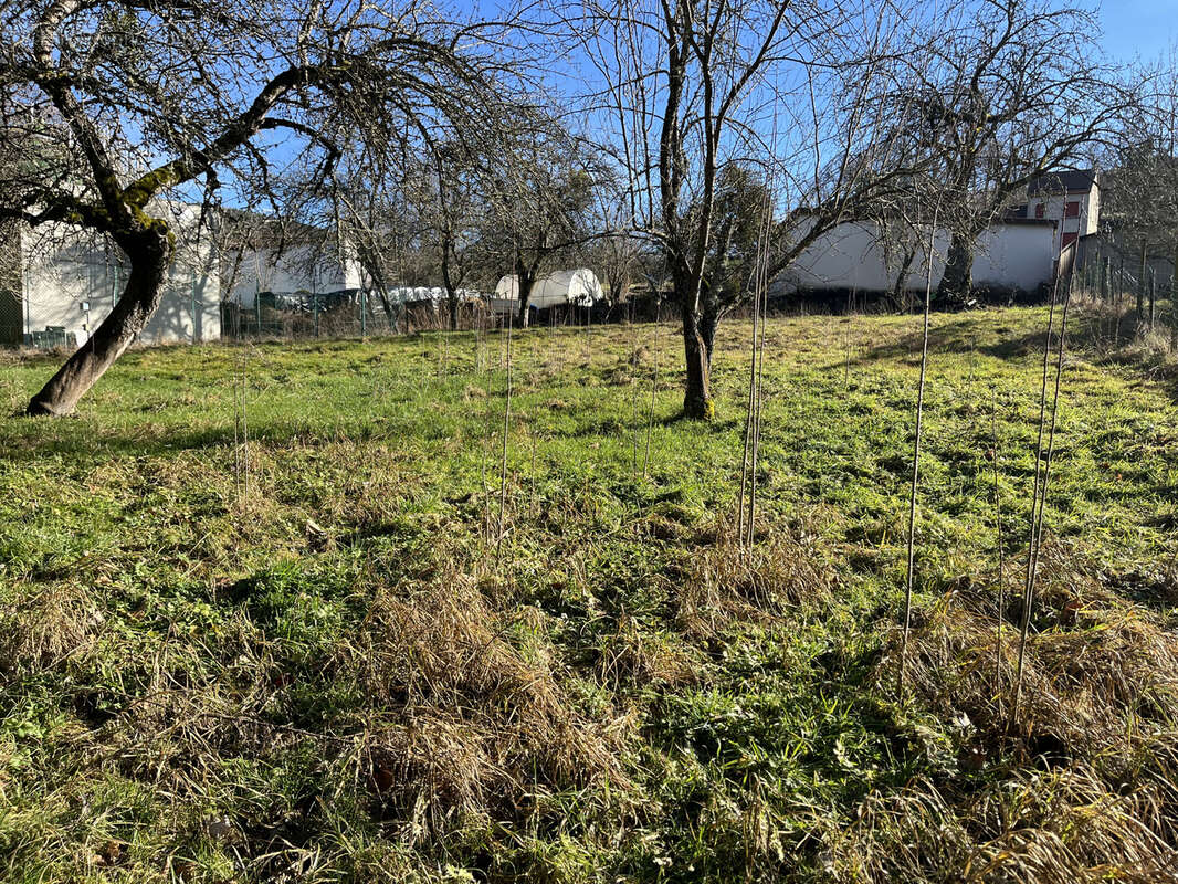 Maison à FERRIERES-SUR-SICHON