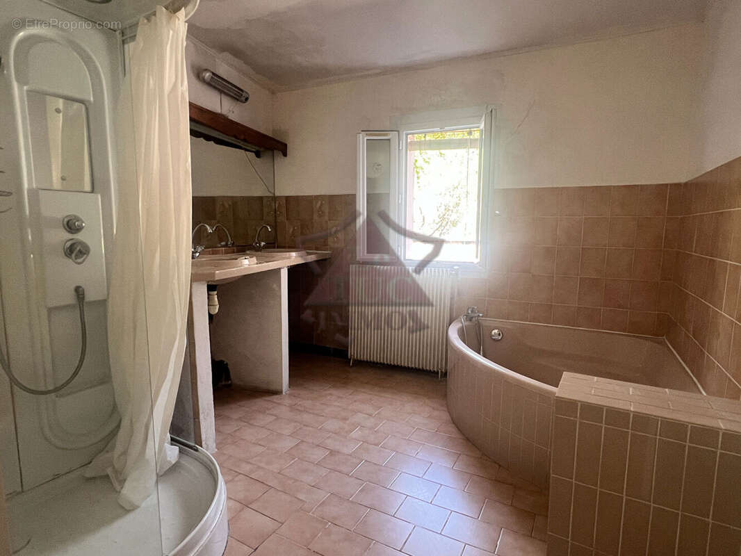 Maison à NAVACELLES