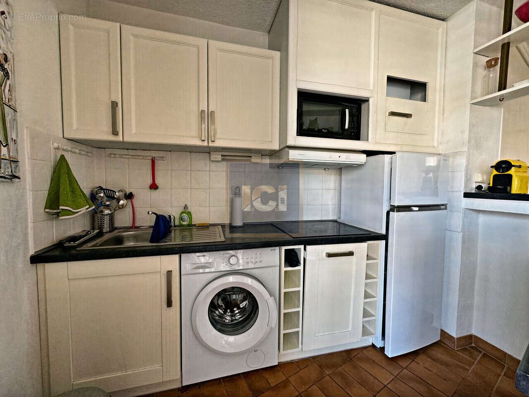 Appartement à GRIMAUD