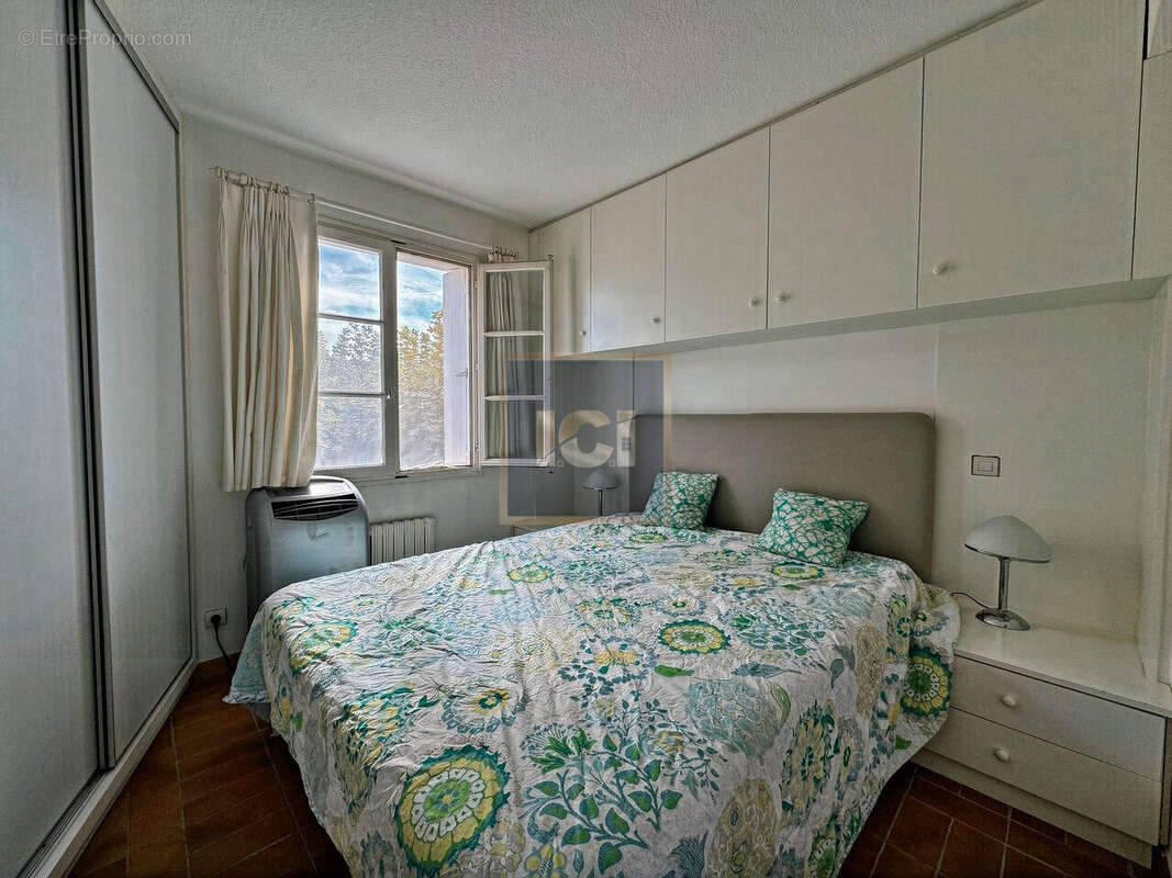 Appartement à GRIMAUD