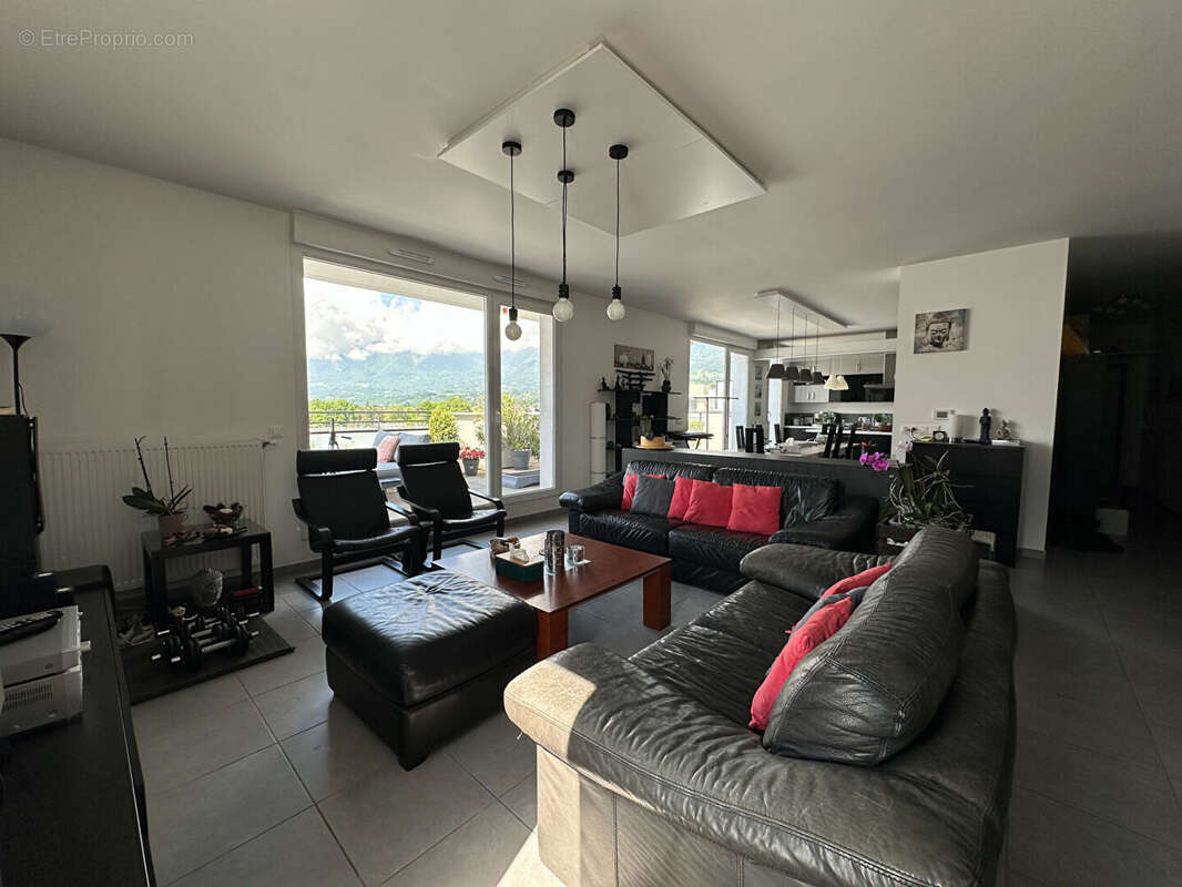 Appartement à ALBERTVILLE