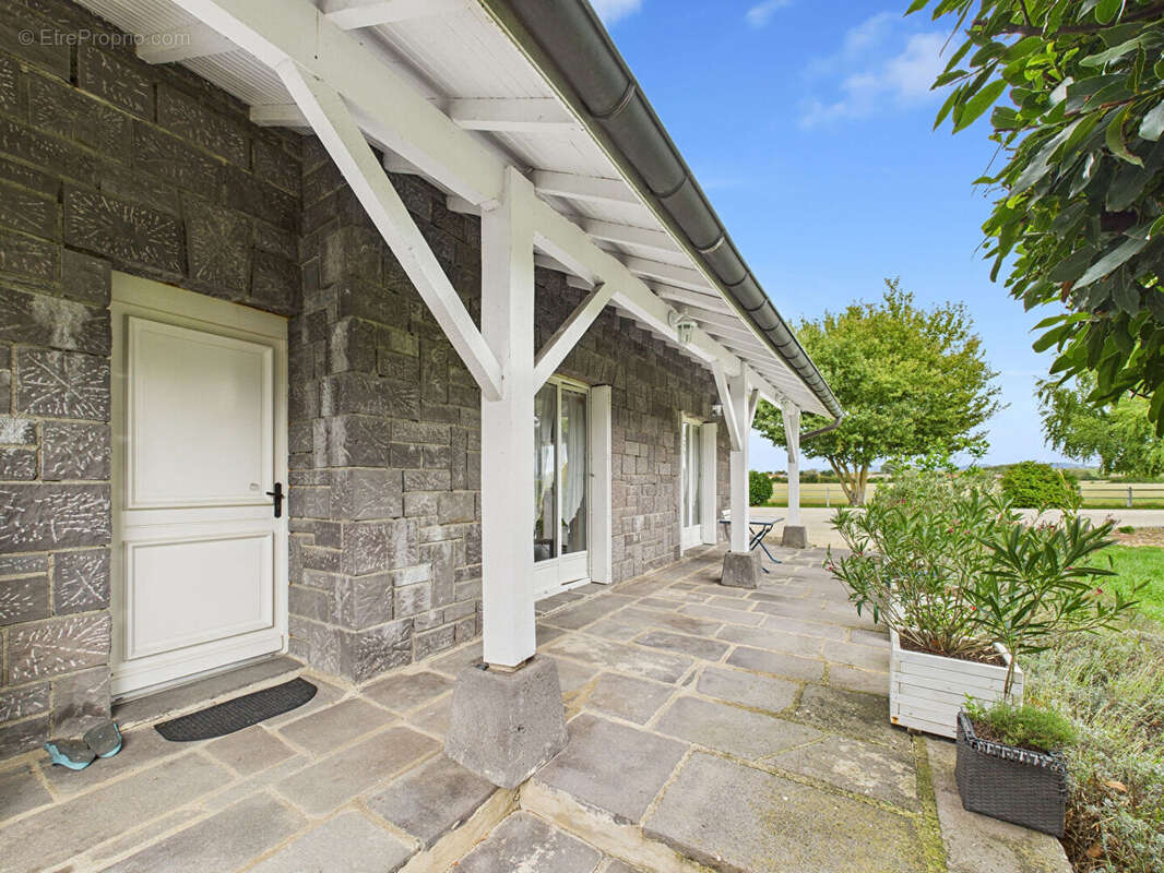 Maison à SAINT-ANDRE-LE-COQ