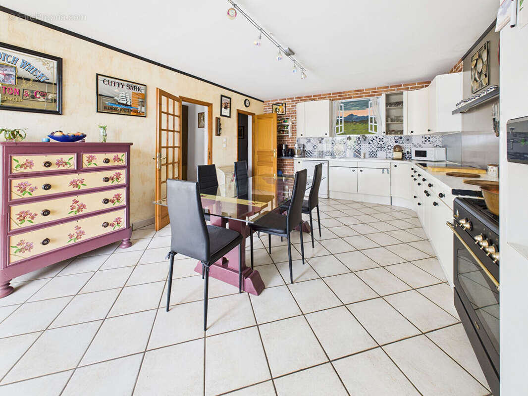 Maison à SAINT-ANDRE-LE-COQ