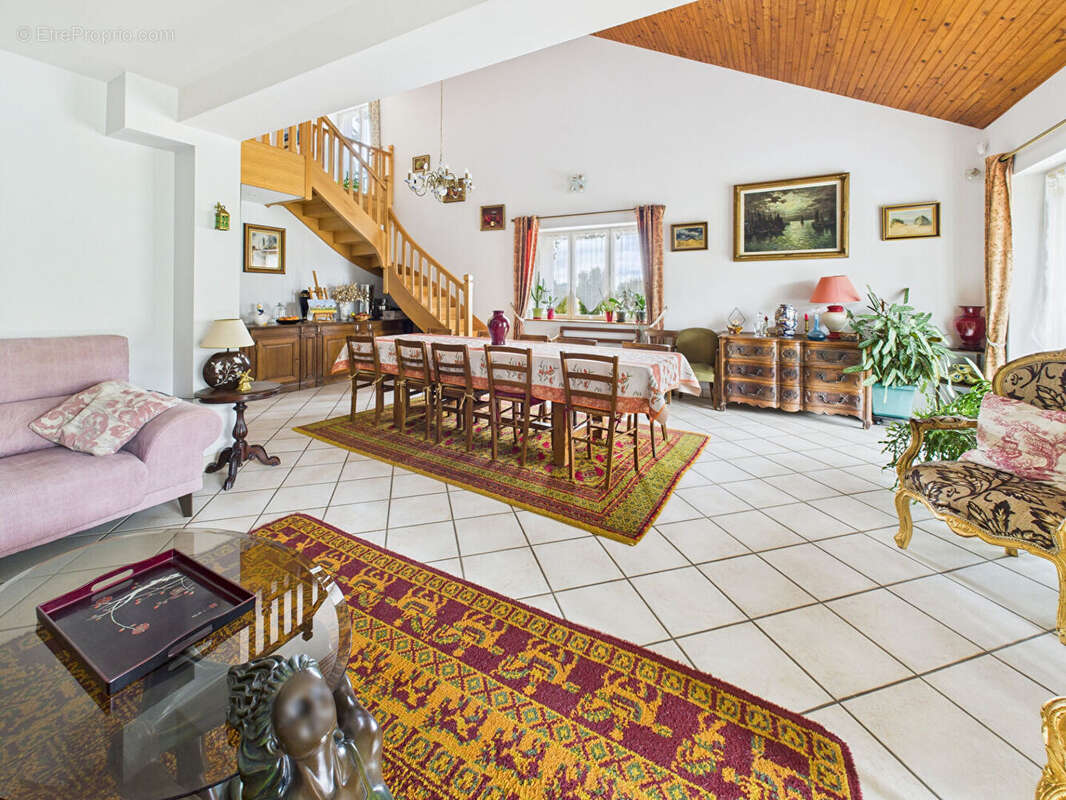 Maison à SAINT-ANDRE-LE-COQ