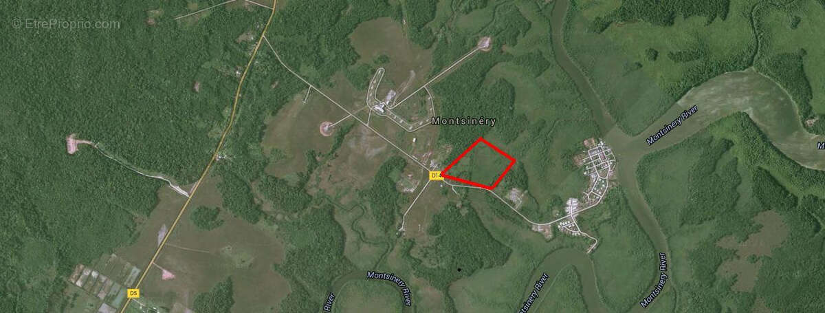 Terrain à MONTSINERY-TONNEGRANDE