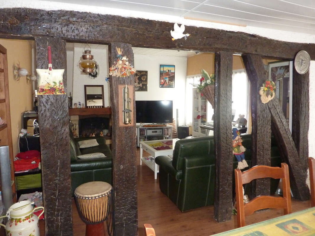 Appartement à PONT-SAINTE-MAXENCE