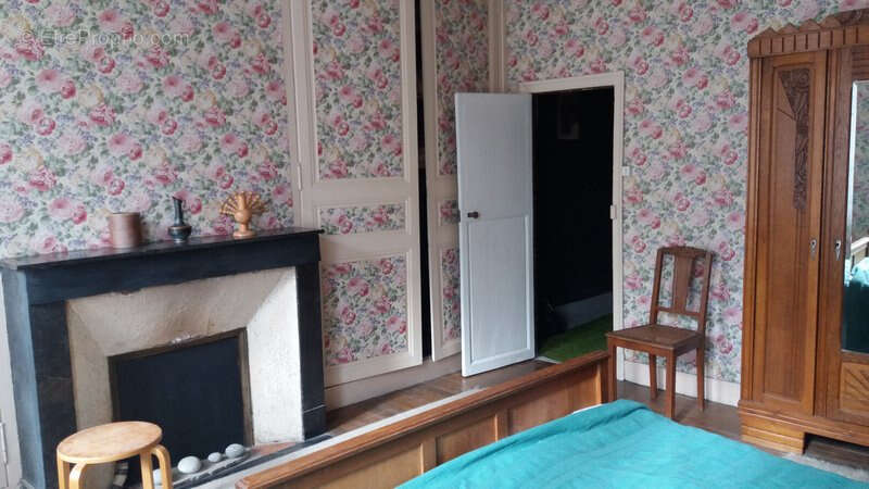 Maison à CHATEAU-RENAULT