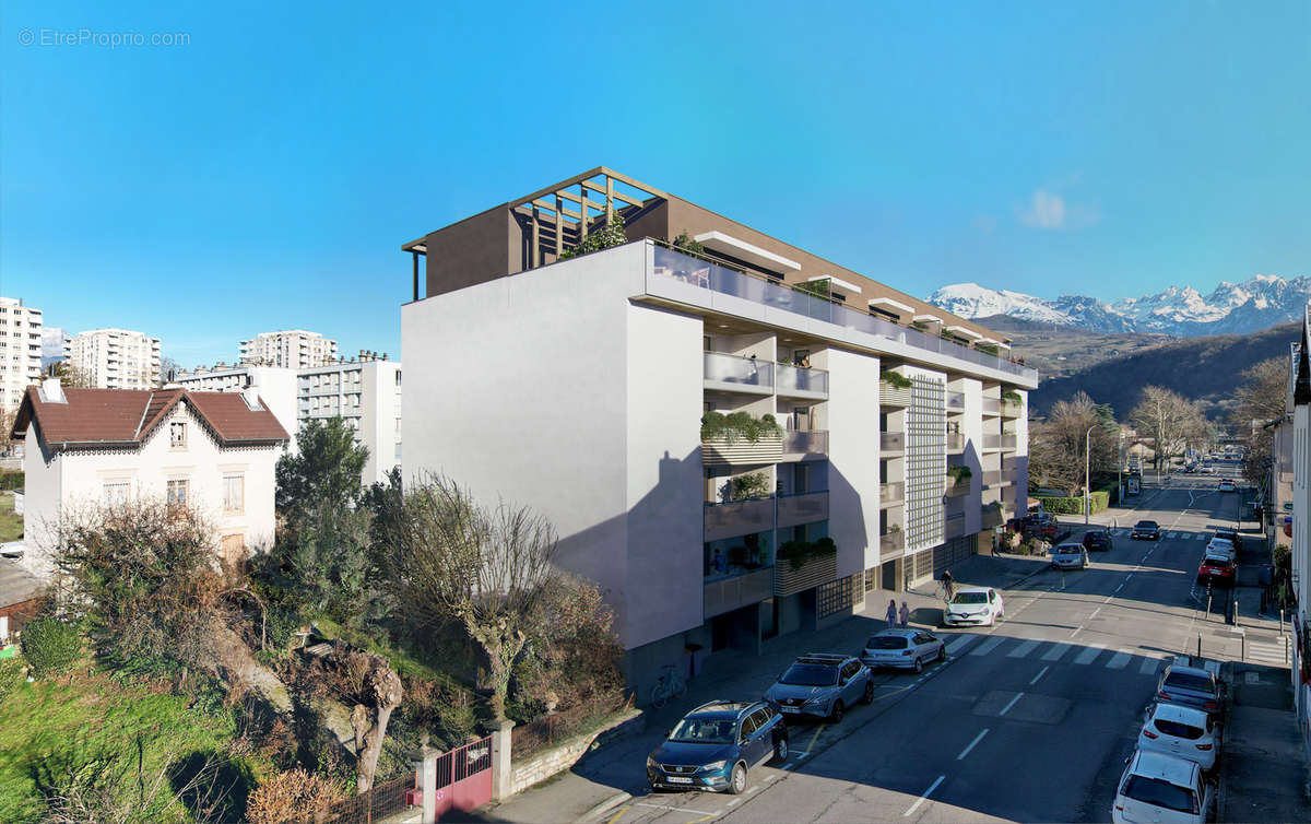 L’oiseau blanc à St Martin D Heres